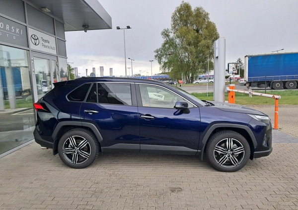 Toyota RAV4 cena 219700 przebieg: 16888, rok produkcji 2022 z Legnica małe 326